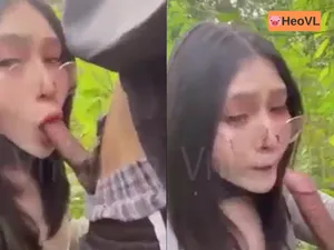 đi dã ngoại tiện nện em gái ở trong rừng